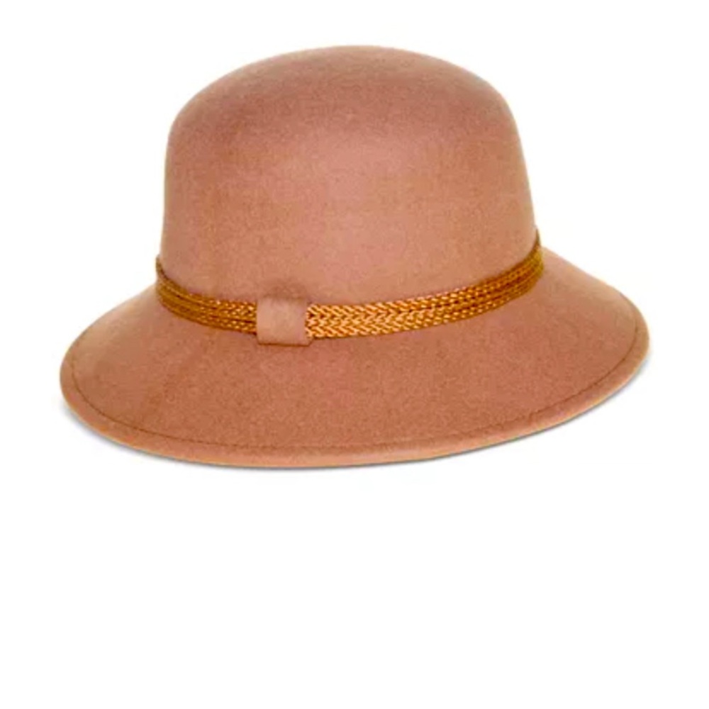 Nine West hat